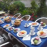 Guest house Podhradi