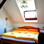 Guest house Podhradi