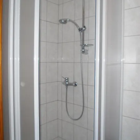 Gasthuis Podhradi 2*